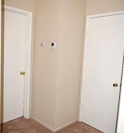 4th image of 613 Capitol St