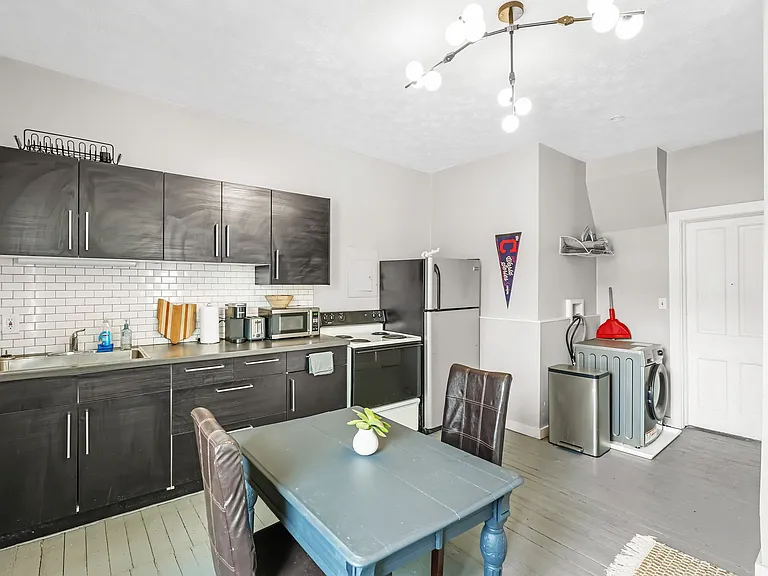 1009 Kenilworth Ave #3 — Photo 10