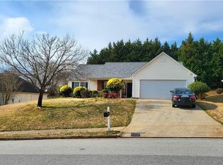 3484 Lynley Mill Ln, Dacula, GA 30019