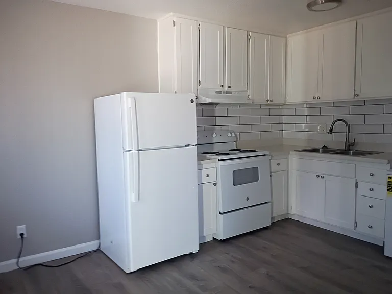 6425 Casada Way #2 — Photo 17