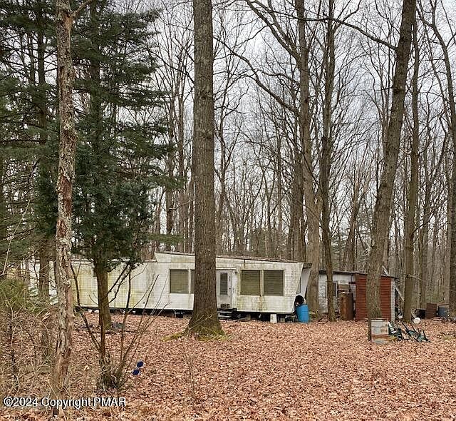 2nd image of 154 Fremont Dr