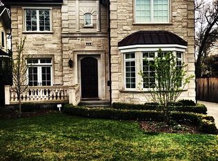 906 Oak St, Winnetka, IL 60093