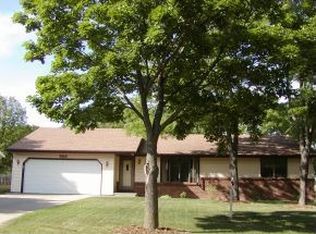 523 Kenney St, Green Bay, WI 54301