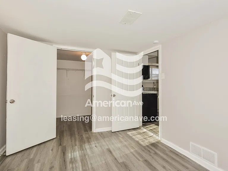 417926_013_wm_-_bedroom_13458444.jpg
