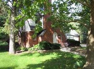 17640 San Rosa Blvd, Lathrup Village, MI 48076