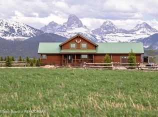 4535 Roxanne St, Tetonia, ID 83452