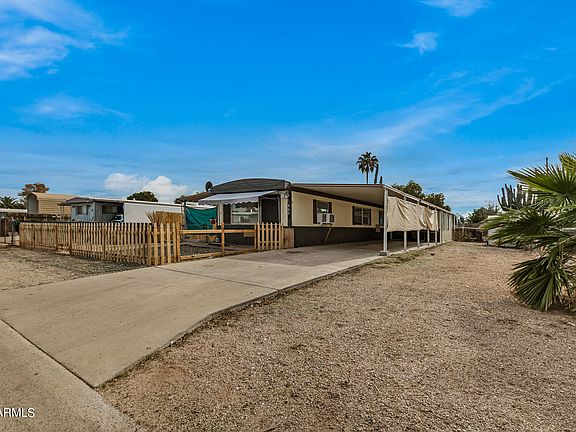 3rd image of 865 S EVANGELINE Avenue