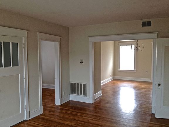 5th image of 746 Heman Ave