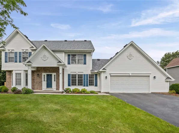 97 Wakecliffe Dr, Rochester, NY 14616