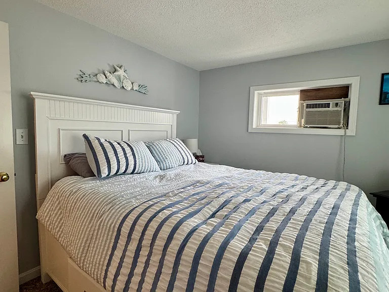 5 Duston Ave #C — Photo 7