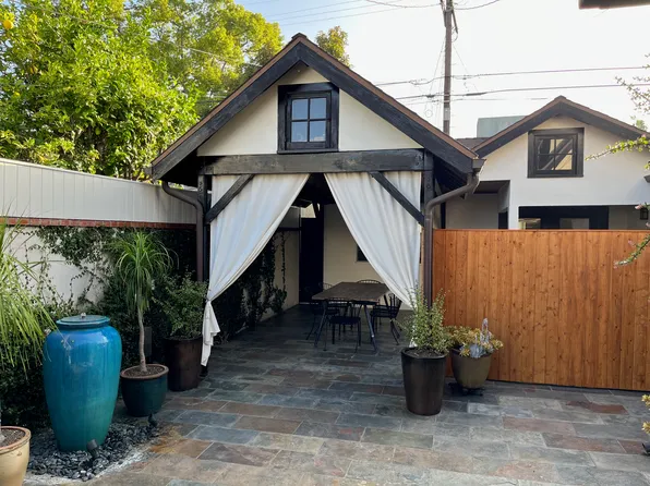 3751 Valleybrink Rd, Los Angeles, CA 90039