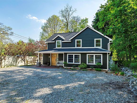 2nd image of 299 Baxtertown Road
