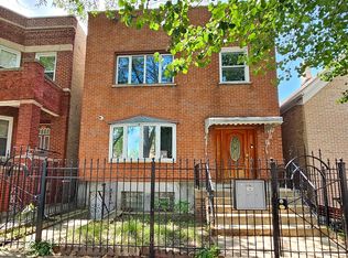 926 N Monticello Ave #1, Chicago, IL 60651