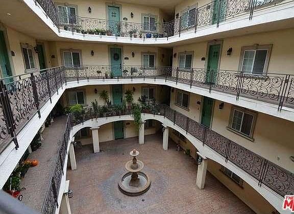 4th image of 722 S Oxford Ave APT 301