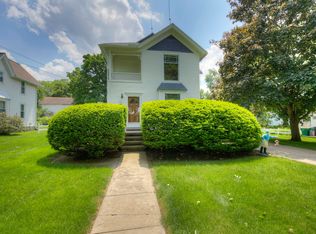 212 E Henry St, Saline, MI 48176