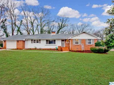 604 Sanders Rd SW, Huntsville, AL, 35802