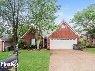 8926 Fulton Cv, Cordova, TN 38016