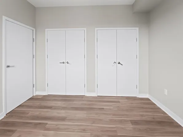 475 Communipaw Avenue image 14 of 37