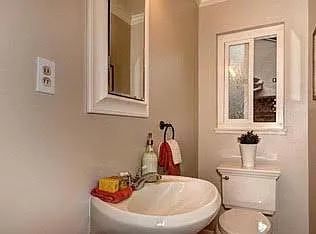 2326 Bohannon Dr — Photo 13