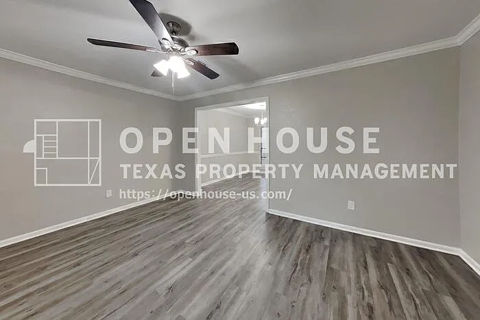3323 Colonel Court Dr — Photo 4