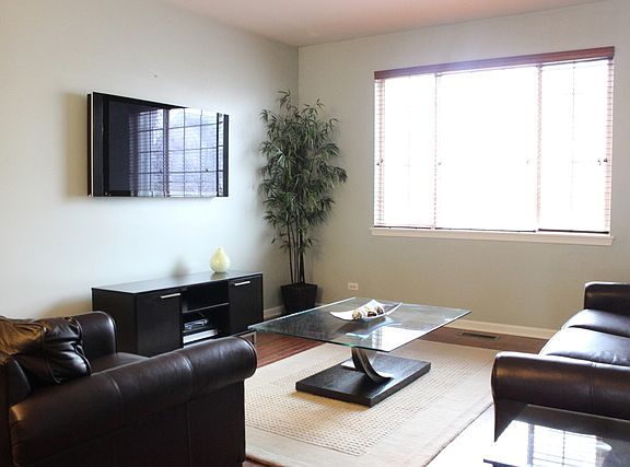 3rd image of 263 Concord Dr