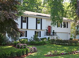 330 Park Ave, Rye, NY 10580