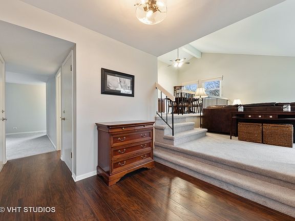 3rd image of 509 Carlisle Ct