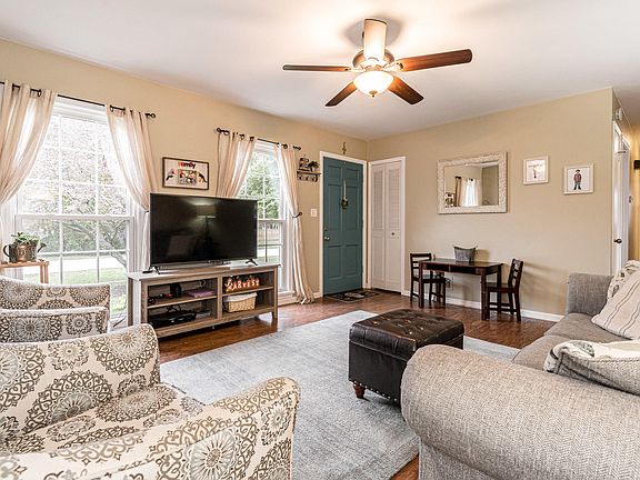 5th image of 4014 Berkshire Ave