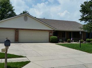 119 Irongate Dr, Englewood, OH 45322