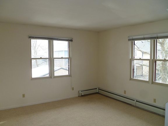 5th image of 666 Ashland Ave