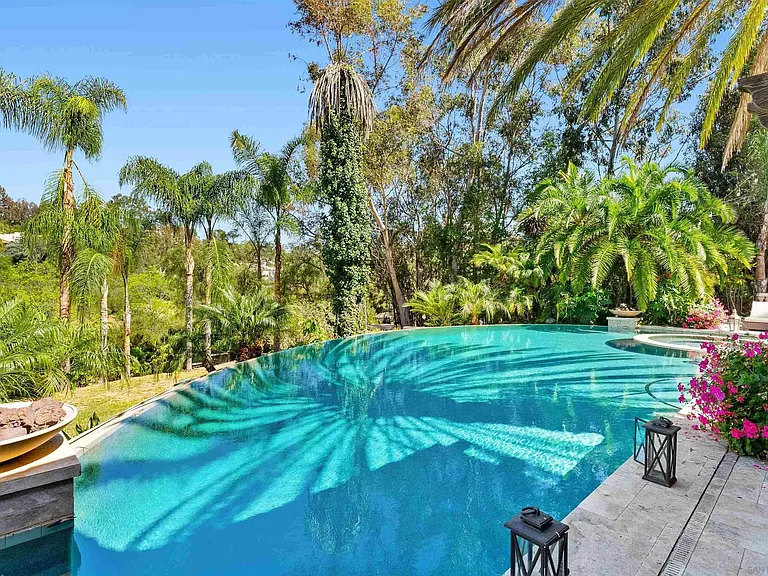 15708 Circo Diegueno Rd — Photo 19