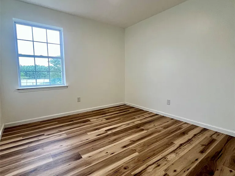 49 Woodlake Dr — Photo 18