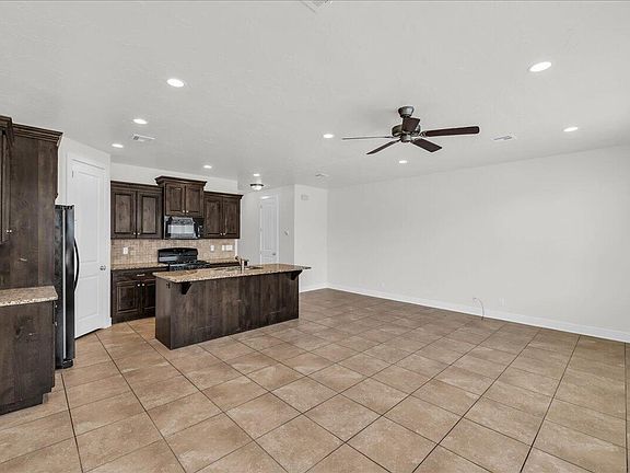 5th image of 4209 E Torrey Pines Dr