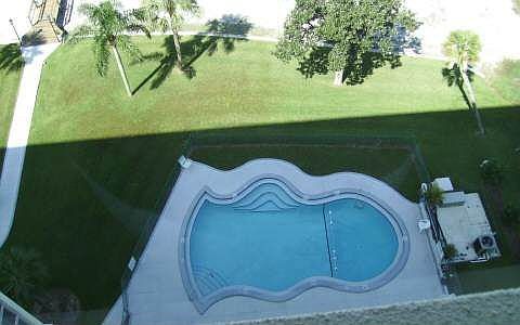 3rd image of 2131 Lakeview Dr APT 1102