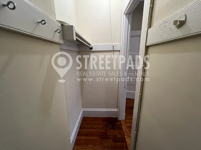 504 Beacon St #21 — Photo 12