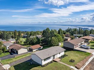 1634 Cliff Ave, Duluth, MN 55811