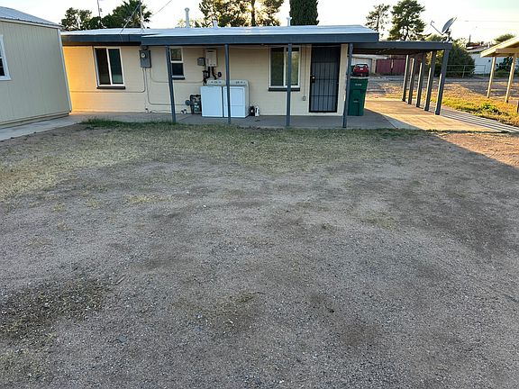4th image of 229 S Avenue B