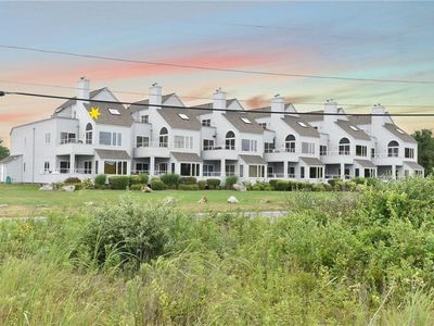 207 Bellevue Ct, Narragansett, RI, 02882