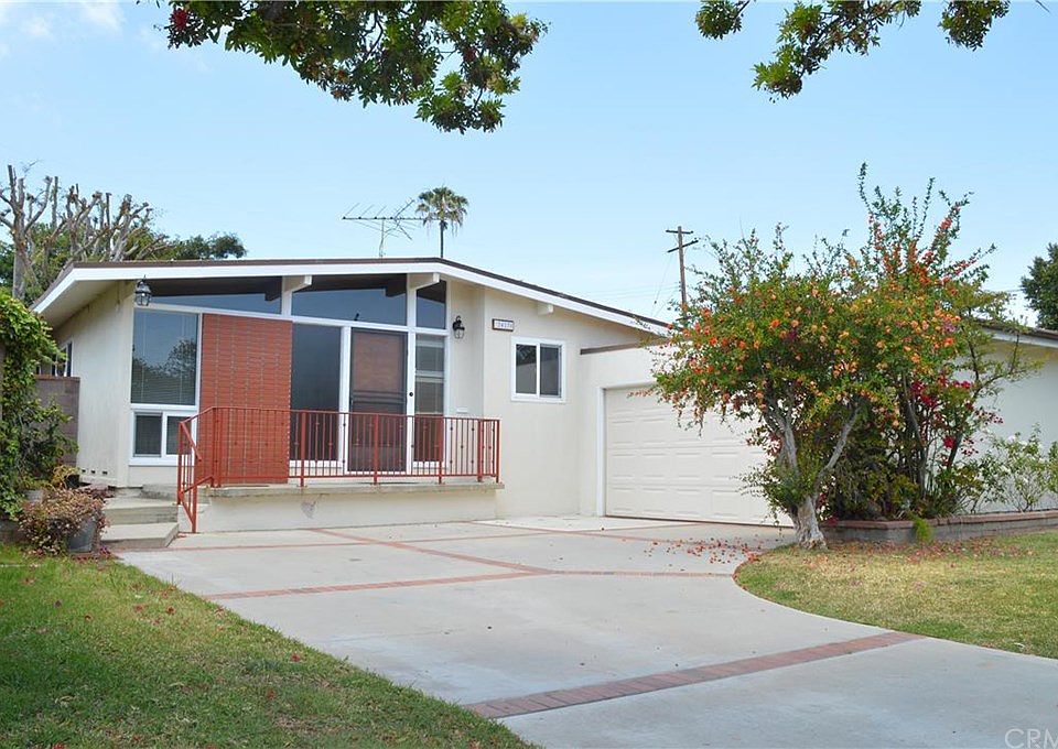 1st image of 24235 Falena Ave