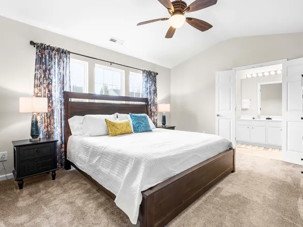 5334 Berry Creek Cir, Raleigh, NC 27613