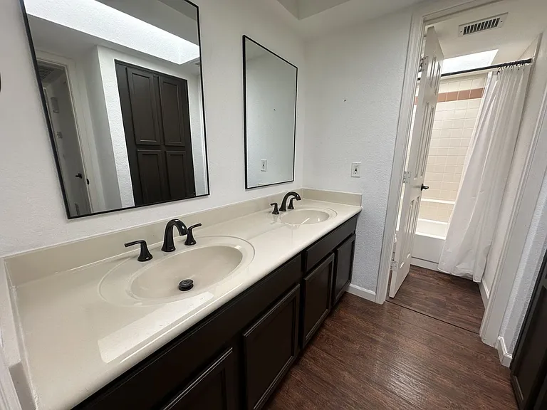 8840 S 51st St #1 — Photo 32