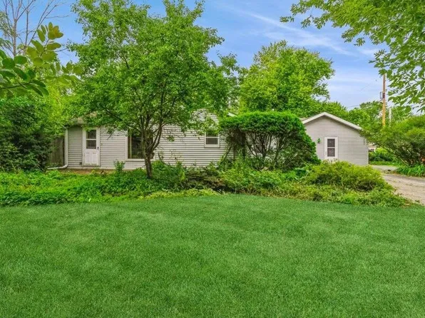 10486 266th AVENUE, Trevor, WI 53179