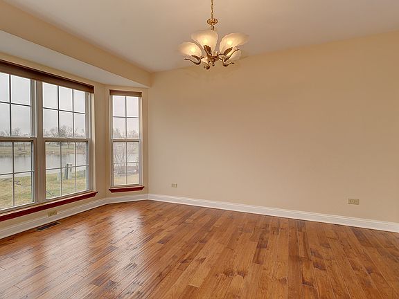 5th image of 2302 Wesmere Lakes Dr