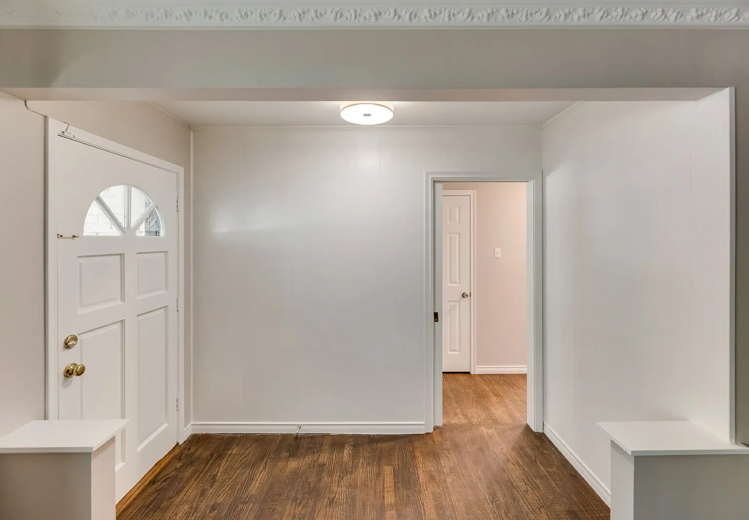 2 bed, 2.0 bath, 1322 sqft, $2,600 — Photo 3