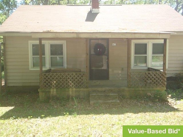 2nd image of 167 Oak St
