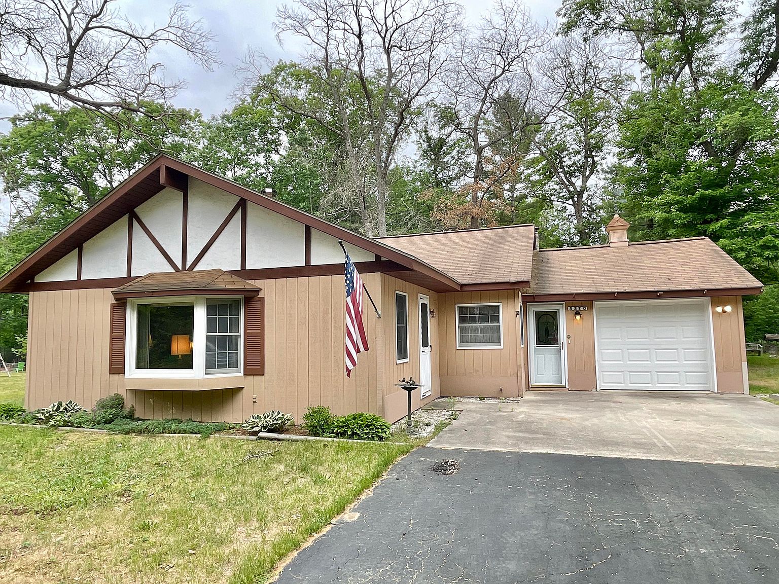 3370 Alexander St, Lewiston, MI 49756 Zillow