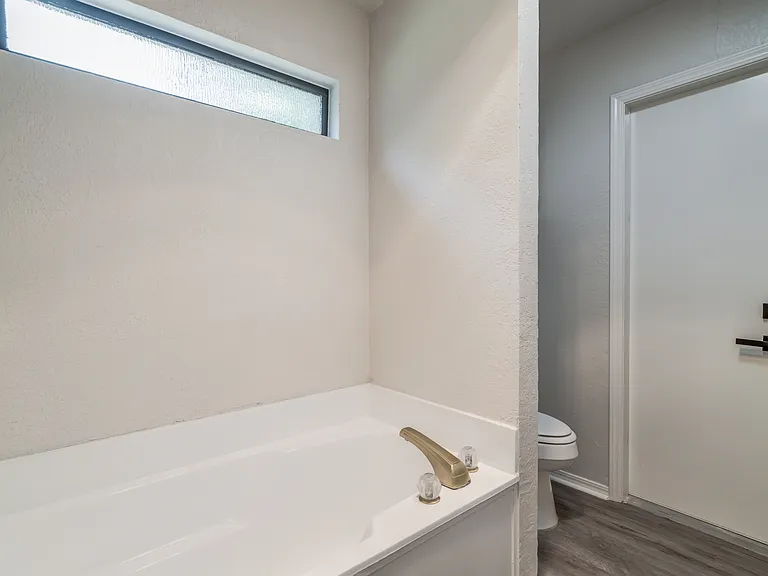 2809 Countrywood Ln — Photo 47