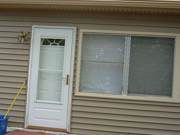 sunroom rear door