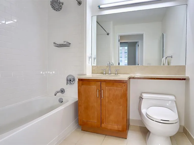 389 Washington St #20A — Photo 19