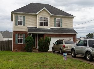 222 Briarcotes Cir, La Vergne, TN 37086